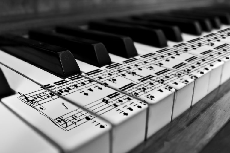 PianoKeys